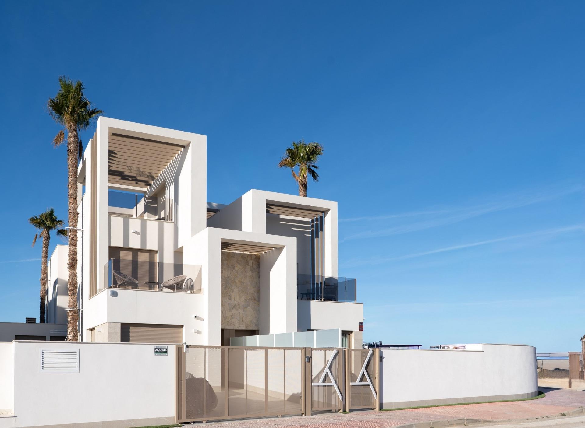 Quad de 3 dormitorios en Los Alcazares, Murcia - Ref. N9636 1 Imagen principal