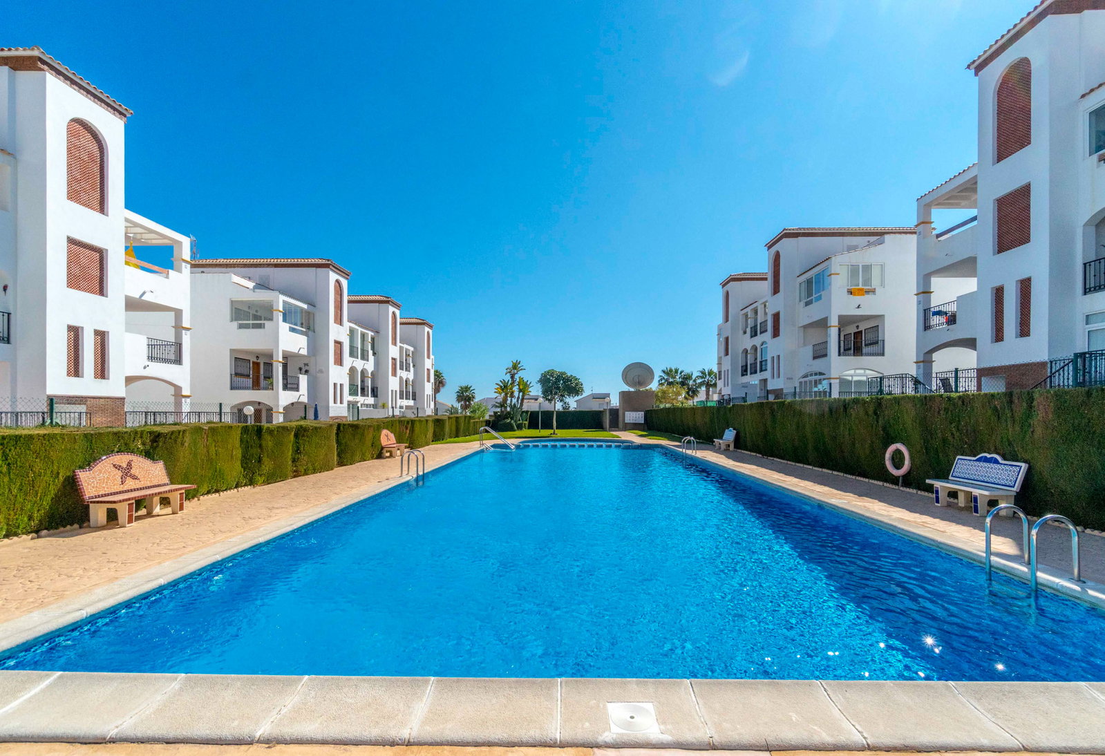 Apartamento de 2 dormitorios en Orihuela Costa, Alicante province - Ref. 3405-04384 1 Imagen principal