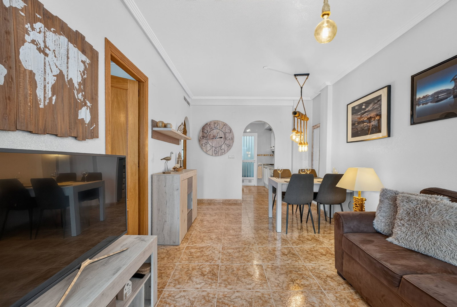 Apartamento de 2 dormitorios en Orihuela Costa, Alicante province – Ref. 3405-04384
