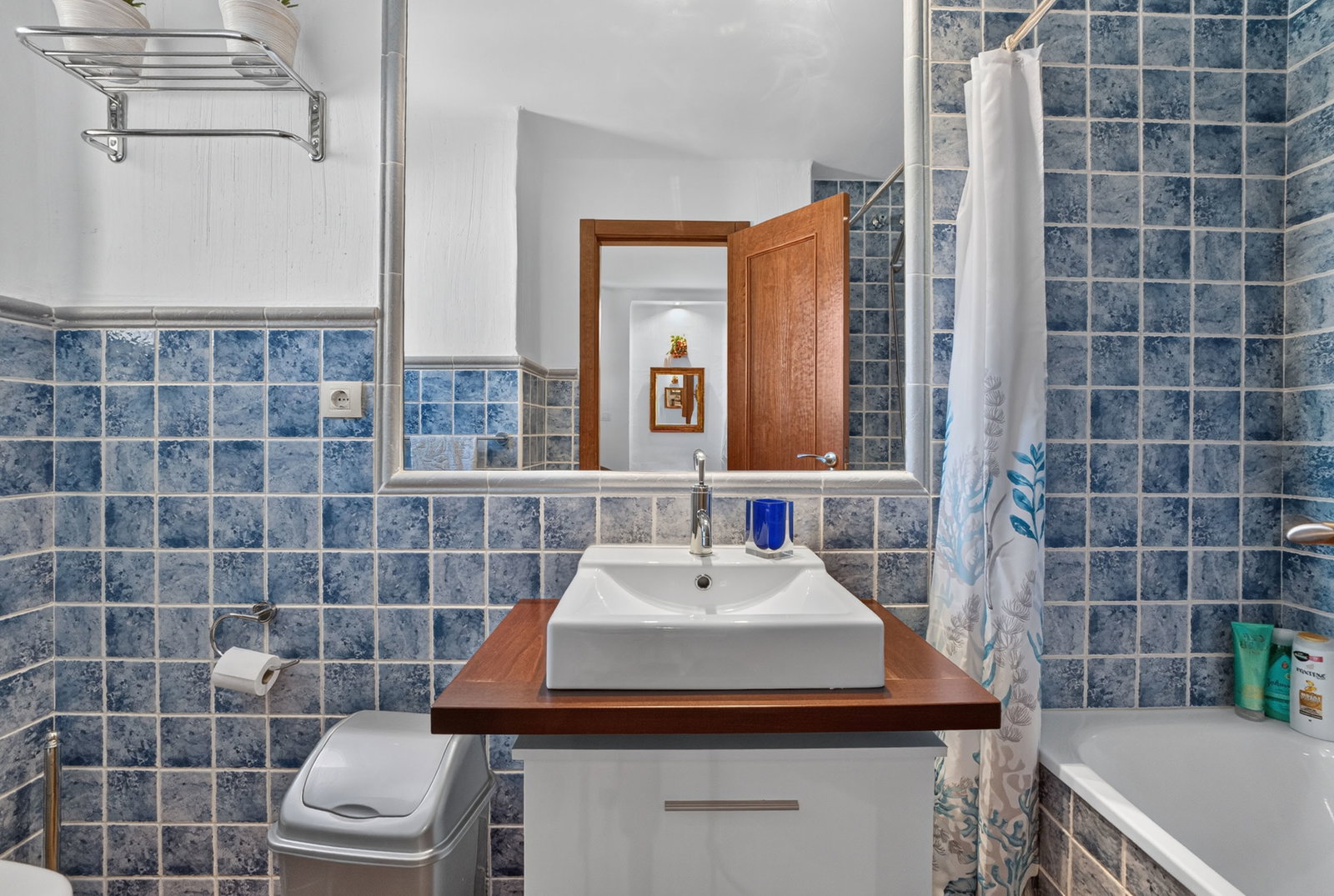 Apartamento de 2 dormitorios en Orihuela Costa, Alicante province – Ref. 3405-04392