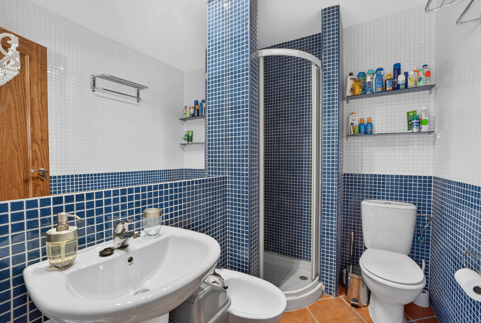 Apartamento de 2 dormitorios en Orihuela Costa, Alicante province – Ref. 3405-04392